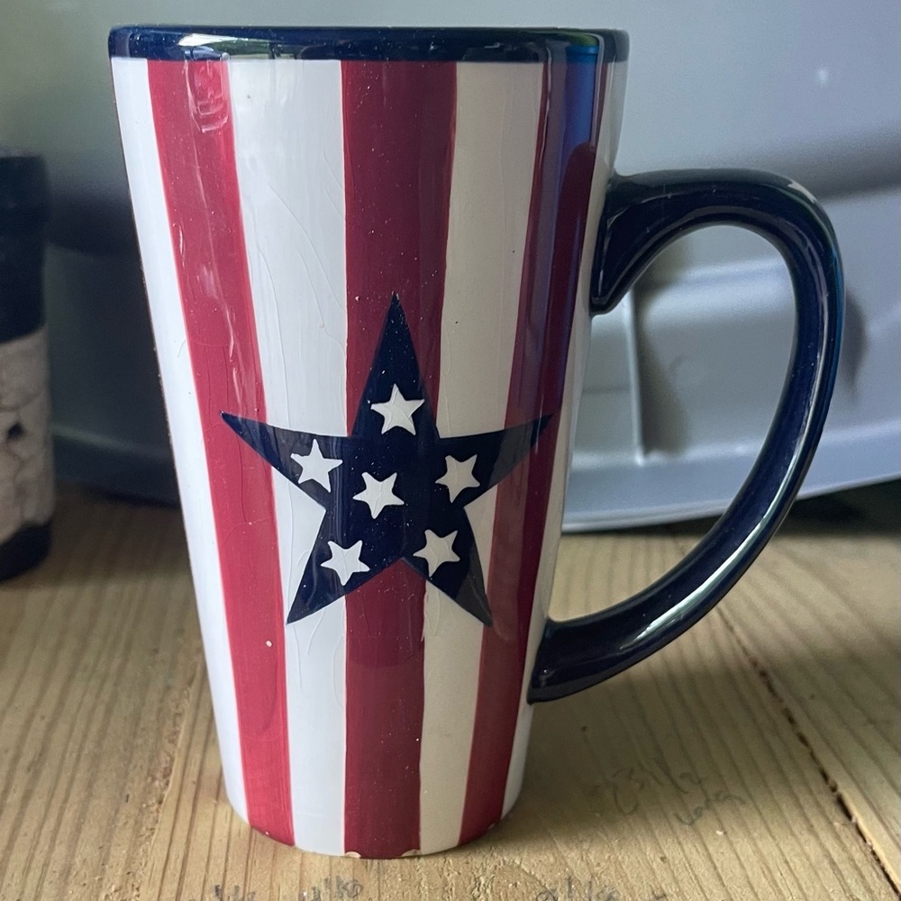 Patriotic Coffee Mug   Stars and Stripes   16 Oz